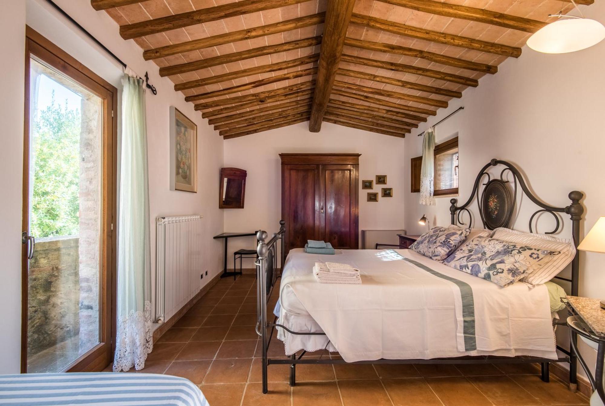 La Farneta Villa Monteriggioni Bagian luar foto